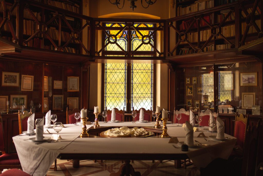 Sala biblioteki w Zamku w Rzucewie