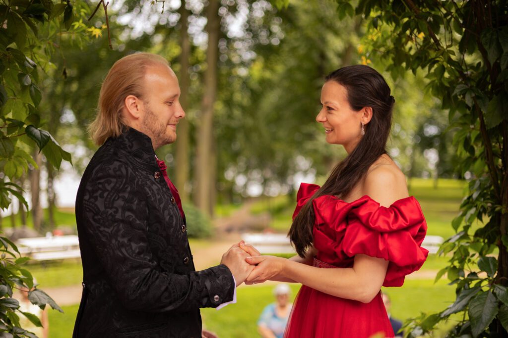 Ślub na Zamku w Rzucewie i para młoda