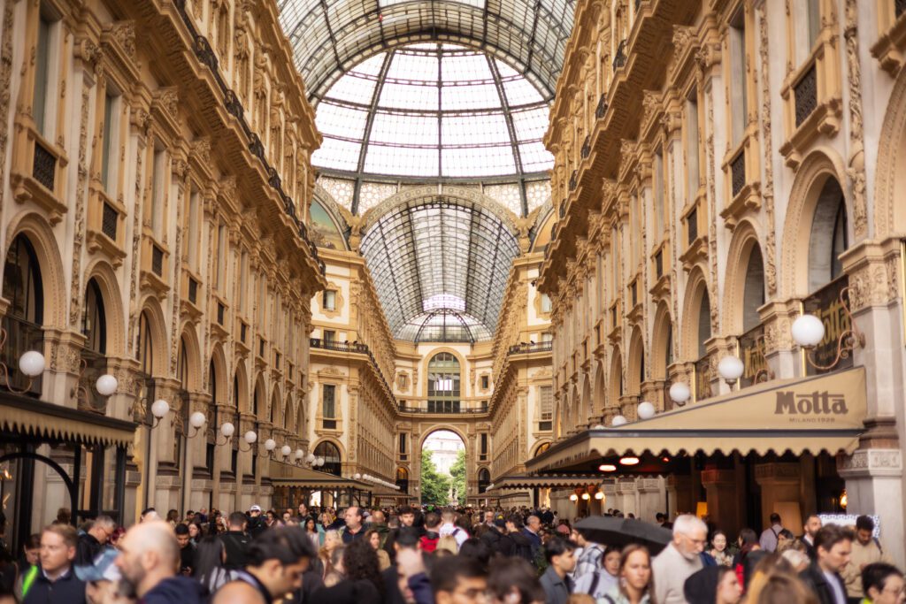 Milan couple photo shoot