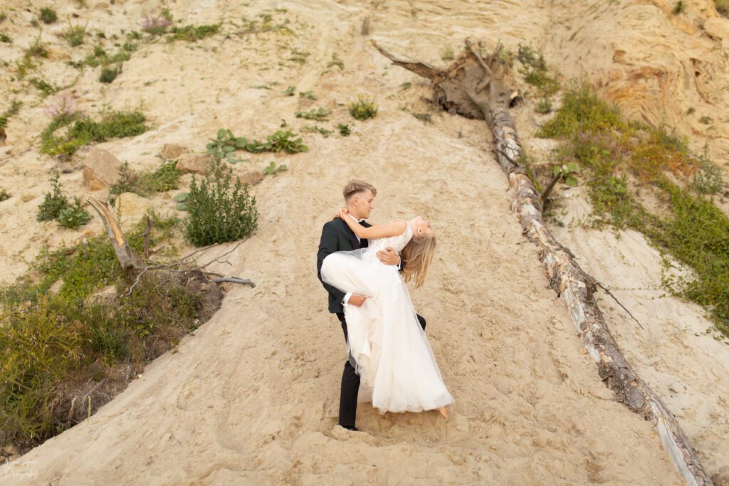 Sesja ślubna na plaży