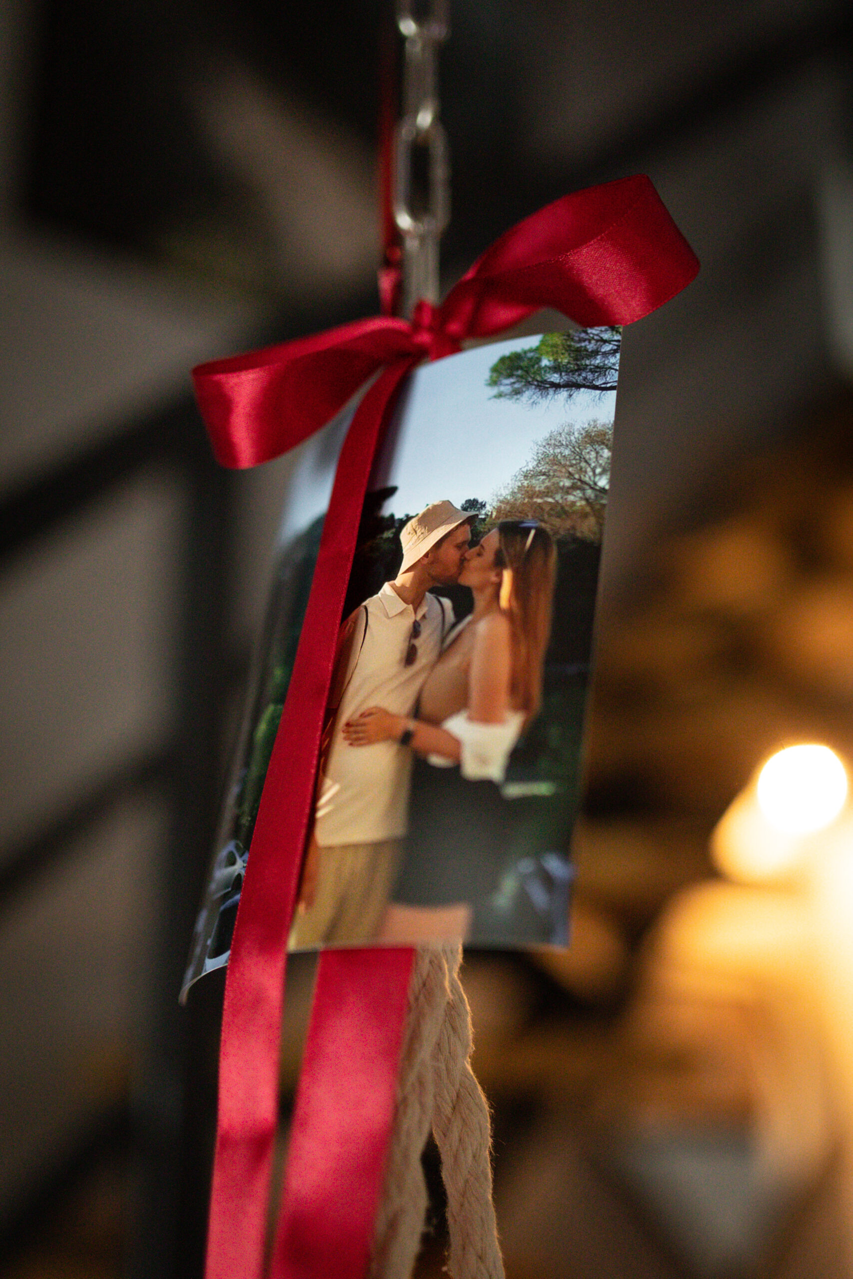 Sesja narzeczeńska w apartamencie